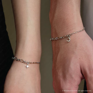 Arnaé Archive Daylight Star / สร้อยข้อมือพระจันทร์เสี้ยว Unisex สร้อยข้อมือคู่สแตนเลสพรีเมี่ยมป้องกันสนิม