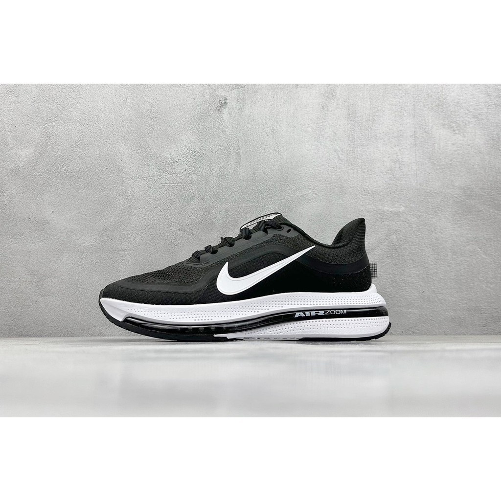 NIKE Pegasus Premium Air Cushioned Running รองเท้าสีดําและสีขาว