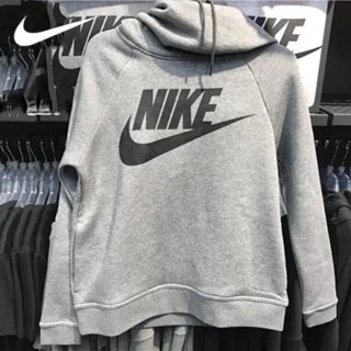 Nike ของแท้ 100% เสื้อกันหนาว มีฮู้ด แบบสวมหัว ผ้ากํามะหยี่ขนนิ่ม ให้ความอบอุ่น เรียบง่าย แฟชั่นฤดูหนาว สําหรับผู้หญิง 938061