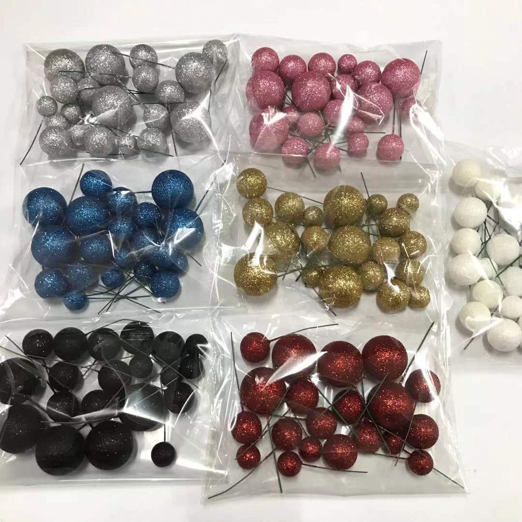 ลูกบอลกลิตเตอร์ สีทอง และสีเงิน สําหรับตกแต่งเค้กวันเกิด จํานวน 20 ชิ้น