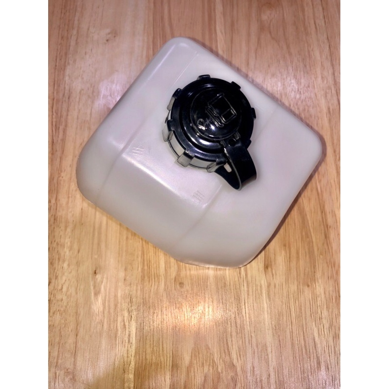 ถังน้ำมัน เครื่องตัดหญ้า NB411