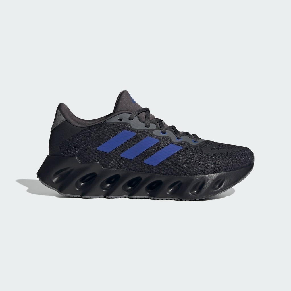 adidas วิ่ง รองเท้าวิ่ง Switch Run ผู้ชาย สีดำ IF9337