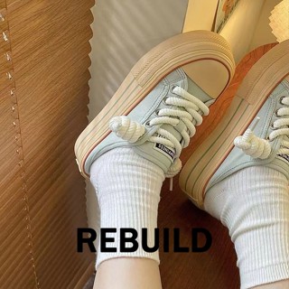 REBUILD  รองเท้าผ้าใบผู้หญิง สีขาว พื้นหนา รองเท้าผ้าใบส้นสูงส้นหนา รองเท้าแฟชั่น ผูกเชือก จับคู่ง่าย ทันสมัย ระบาย อากาศ แบบ พก พา FYD2390VUR37Z230915