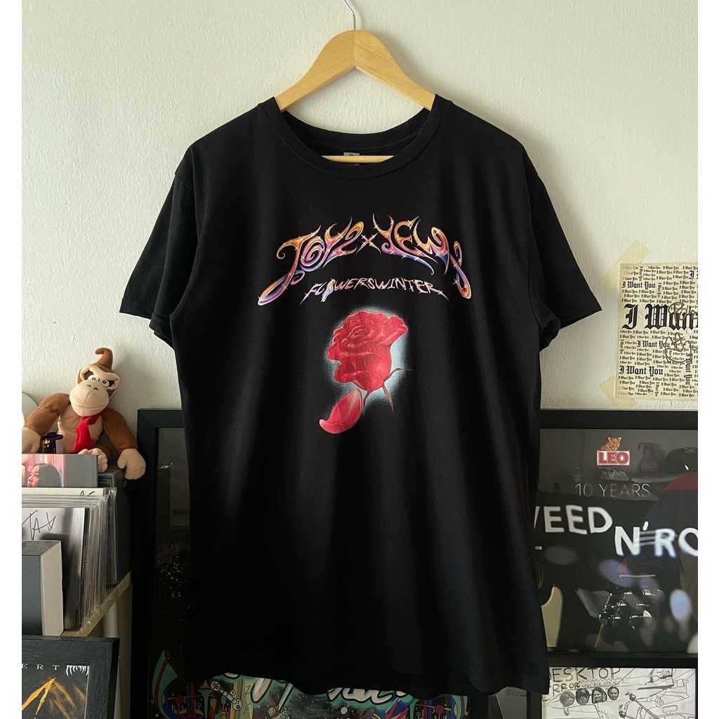 สีขาว a YEW🌹COLLECTION FLOEWR WINTER ❄️ YEW x JOY2 2023 🗓