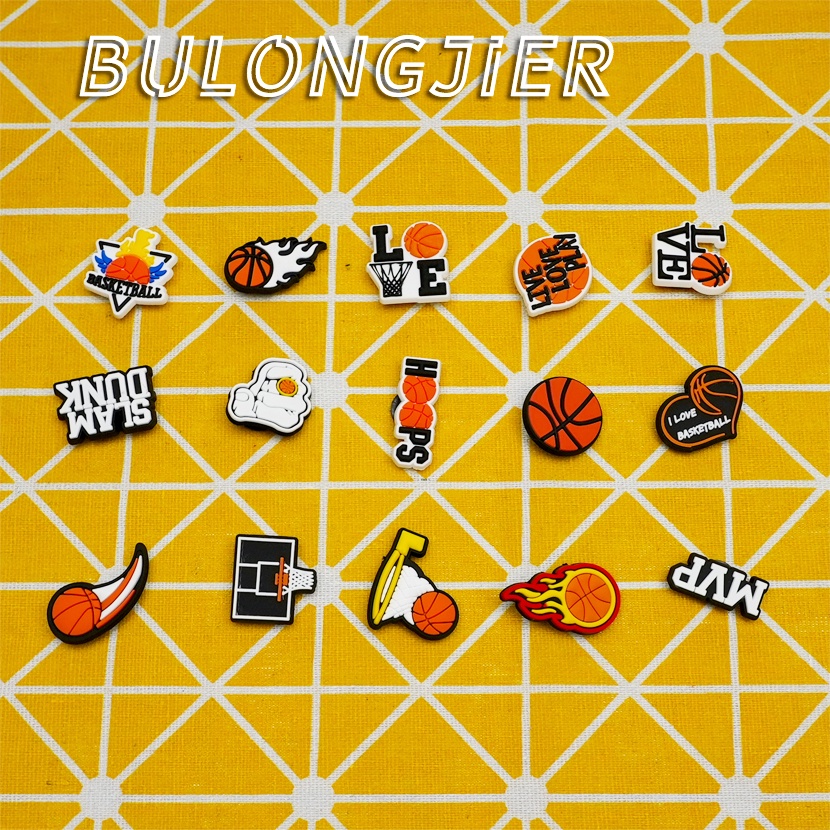 Crocs Jibbitz NBA Professional Star บาสเกตบอล DIY Clog Charms Pins สําหรับ Crocs รองเท ้ า Charms