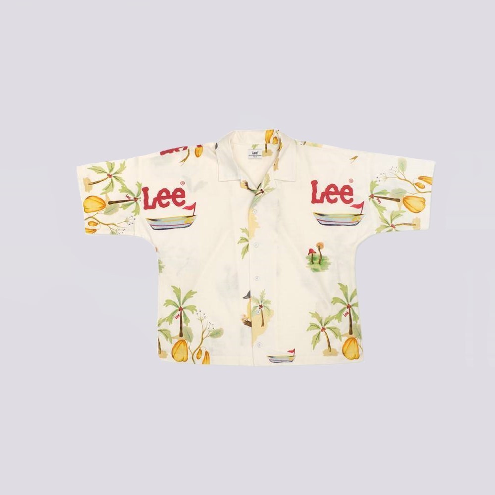 LEE เสื้อเชิ้ตแขนสั้นผู้หญิง ทรง Oversize รุ่น LE S324WSHSN86 สีครีม