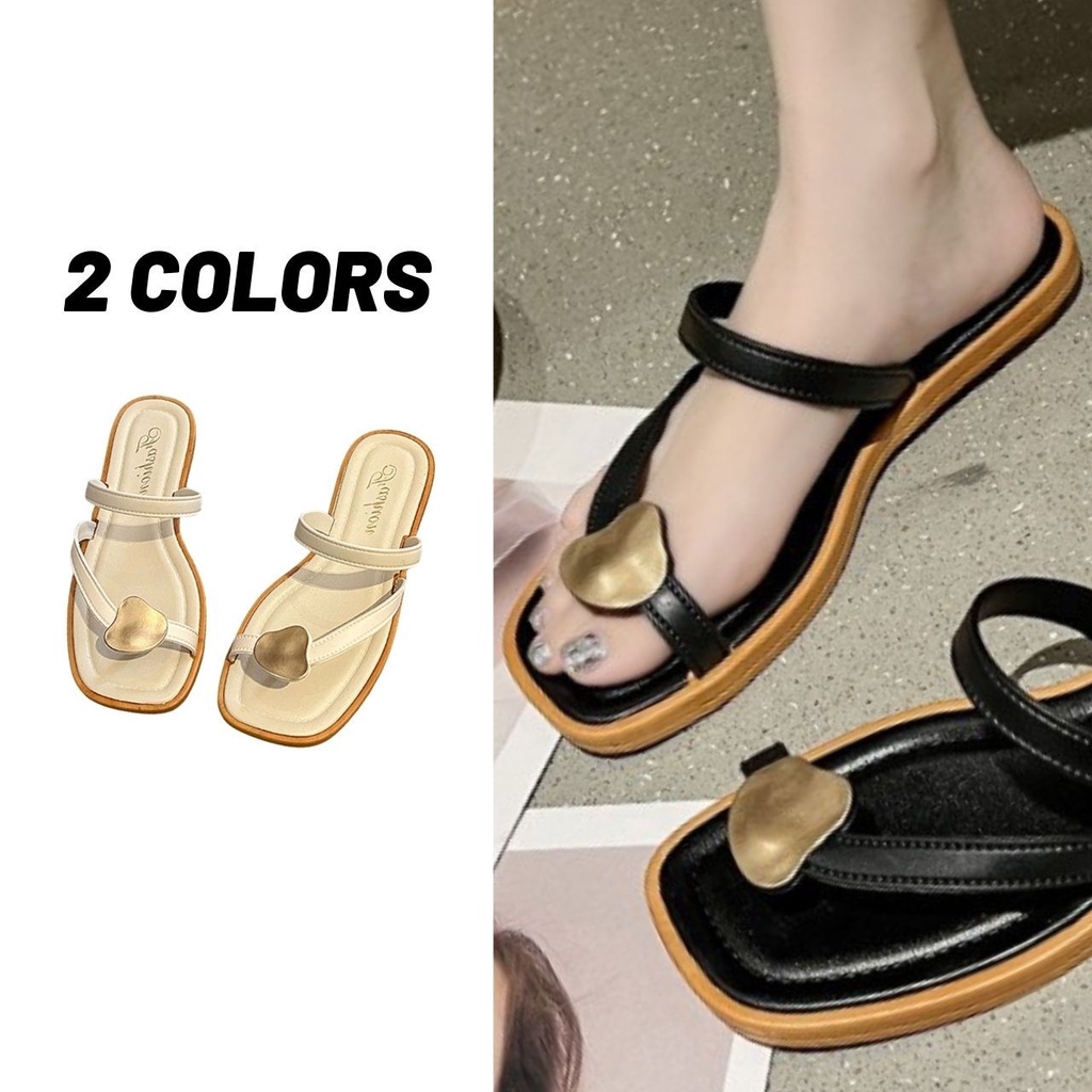 Sale80% รองเท้าแตะหูหนีบส้นแบน หัวเหลี่ยม ประดับรูปหมุดสีทอง มีเบอร์ 36-41 (149)