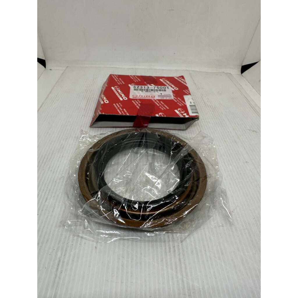 (แท้ศูนย์) ซีลเดือยหมู HINO FM227 / FM3M / HO7D ฮีโน่ ขนาด ใน 75 นอก 110 สูง 12 มิล เบอร์ SZ313-7500