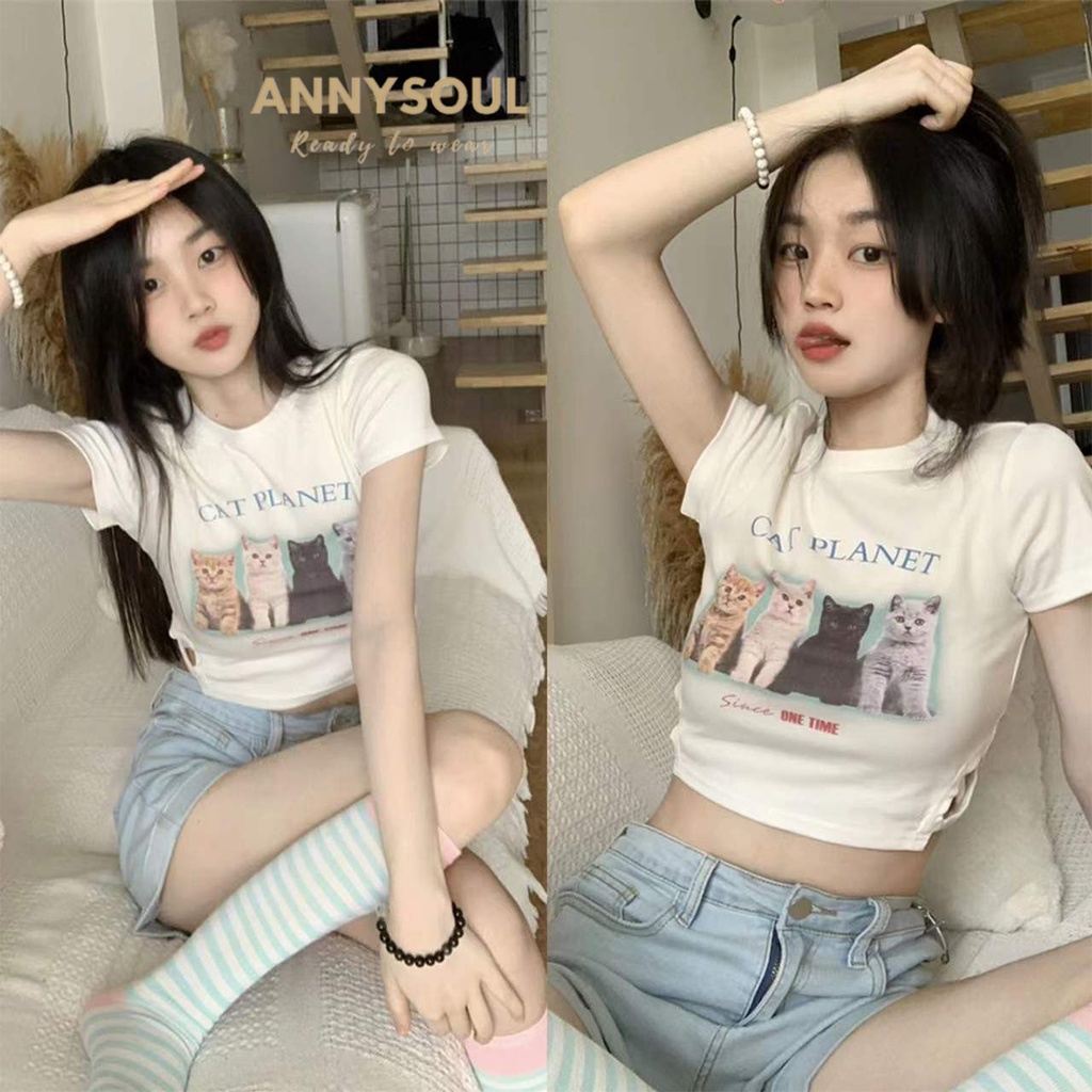 พร้อมส่ง ปี 2024 สีขาวรัดรูป เสื้อครอปท็อป ผู้หญิง