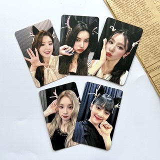 พร้อมส่ง โปสการ์ดโฮโลแกรมเลเซอร์ I-DLE 6th Mini Album I FEEL KMS Photocards Miyeon Yuqi Shuhua Minnie Soyeon GIDLE Kpop 5 ชิ้น ต่อชุด