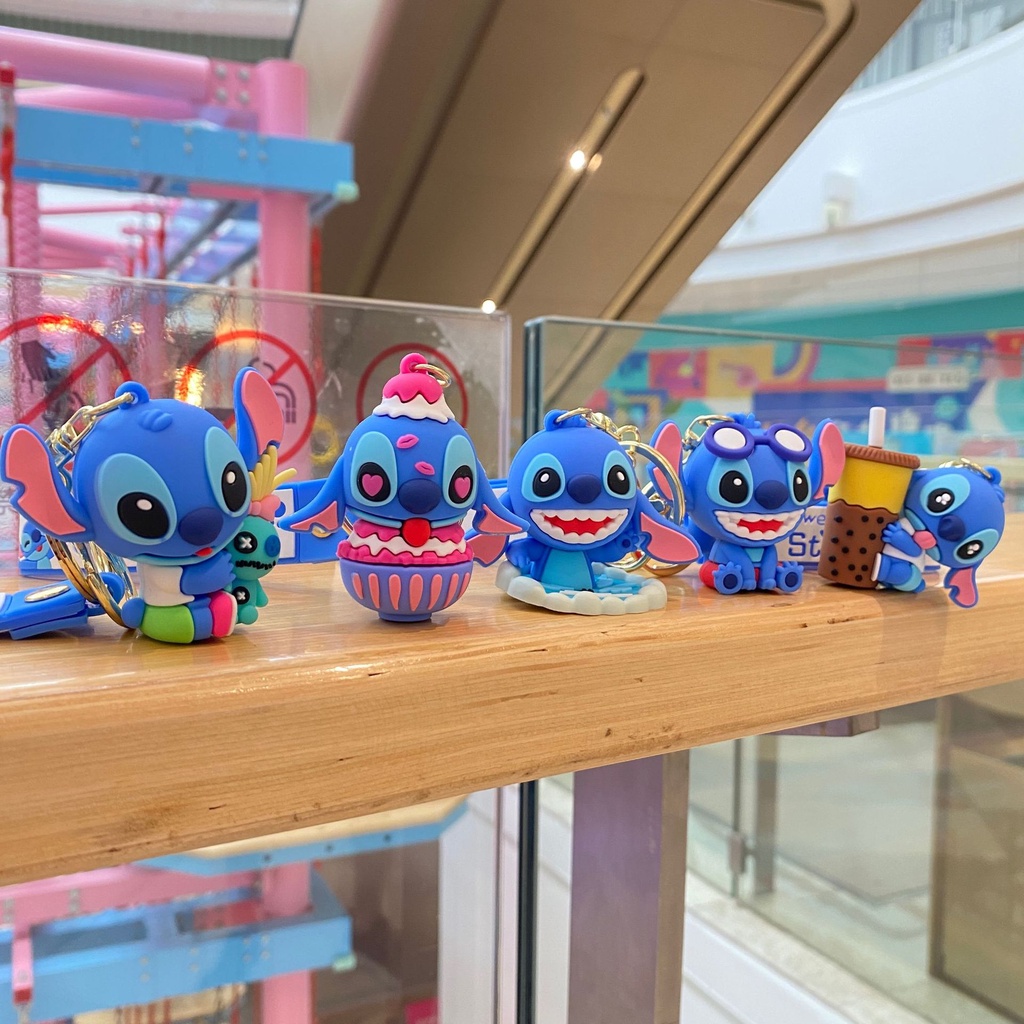 พวงกุญแจ จี้ตุ๊กตาการ์ตูน Stitch น่ารัก ขนาดเล็ก เหมาะกับของขวัญ สําหรับคู่รัก