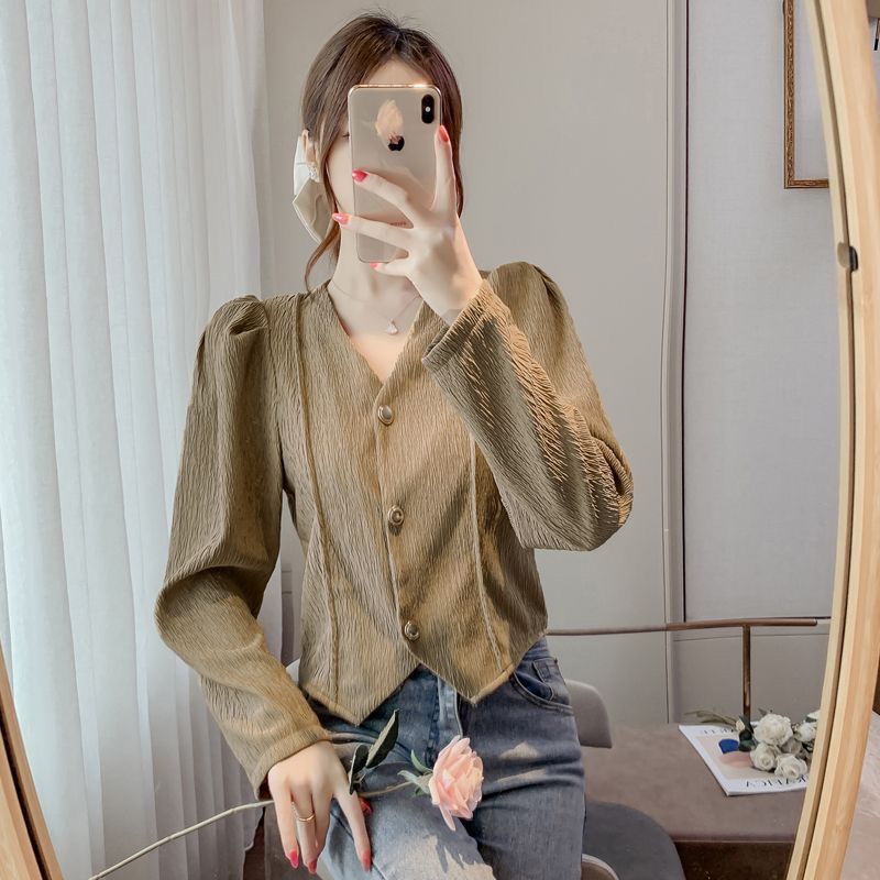 เสื้อคอวี เข้ารูป สีพื้น เข้ากับทุกการแต่งกาย แฟชั่นฤดูใบไม้ร่วง 2024