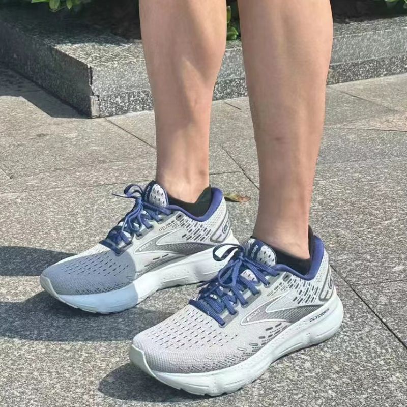 Brooks BROOKS รองเท้าวิ่งมาราธอน กลีเซอรีน 20 ยาว สําหรับผู้ชาย ผู้หญิง เหมาะกับการวิ่ง เล่นกีฬา jaW2