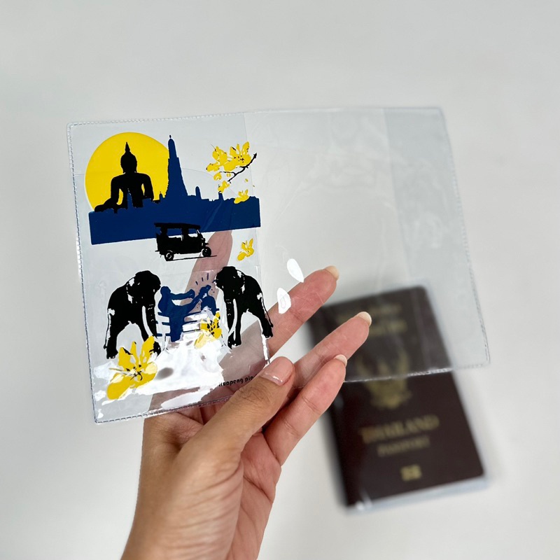 ปกหนังสือเดินทาง ใสพิเศษ ปกพาสปอร์ต ซองพาสปอร์ต สกรีนลายธีมประเทศไทย สวยสดใส กันน้ำกันฝุ่น สีติดแน่นคงทน