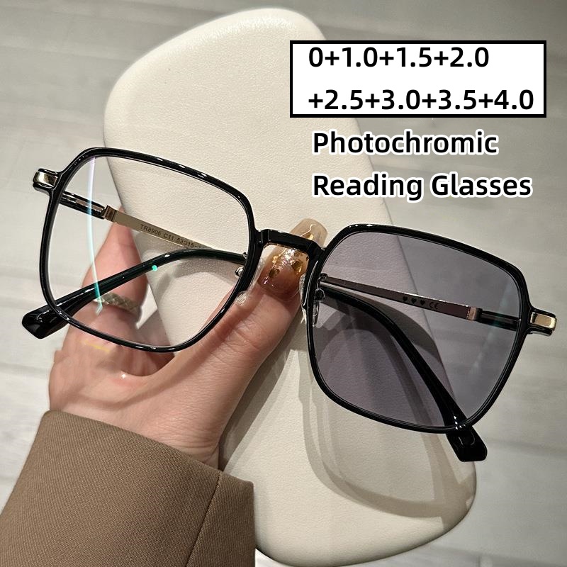 แฟชั่น Retro Photochromic แว่นอ่านหนังสือสายตายาวสแควร์ UV สําหรับผู้หญิง ผู้ชาย