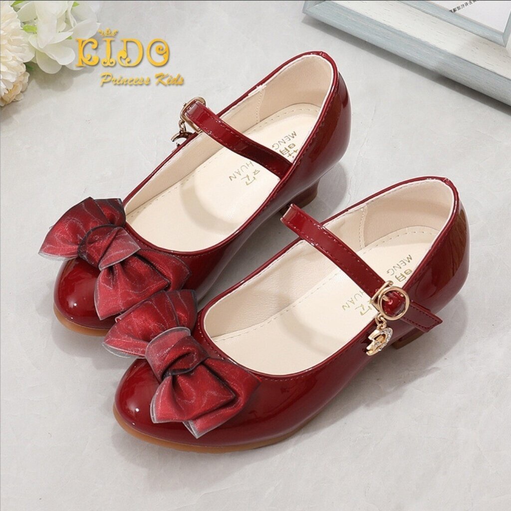Tรองเท้าเด็กออกงาน(หน้าร้านอยู่รัชดา ลองได้)H130สีแดง ติดโบว์ด้านหน้า