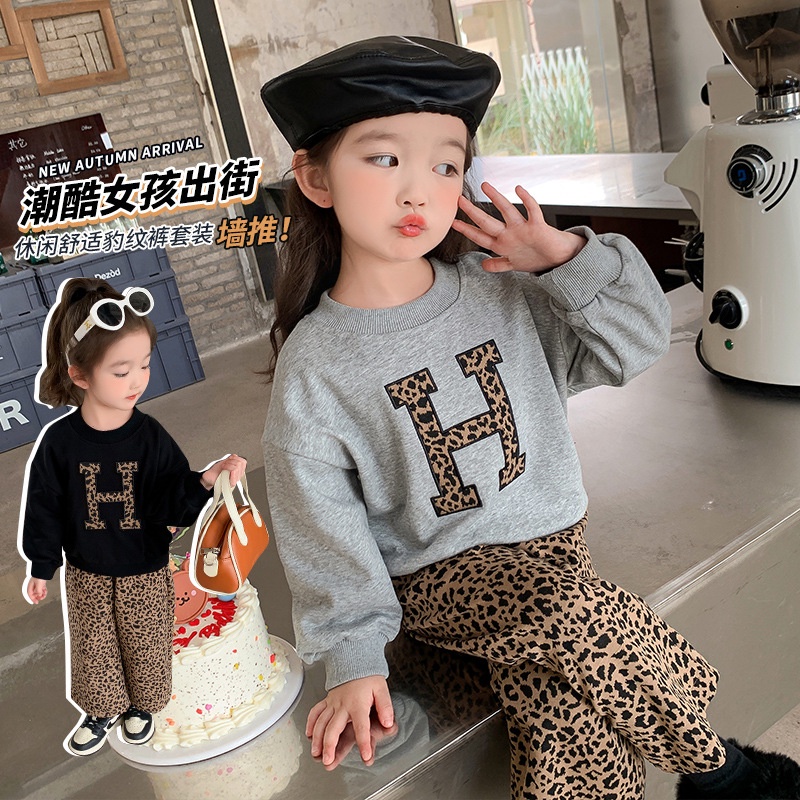 [ML] ชุดเสื้อกันหนาว กางเกงขากว้าง ผ้าฝ้าย พิมพ์ลายเสือดาว แฟชั่นฤดูใบไม้ผลิ และฤดูใบไม้ร่วง สําหรับผู้หญิง 90-140 ซม.
