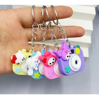 Toko1234. Gantungan Kunci Sanrio Motif Kamera 3D.