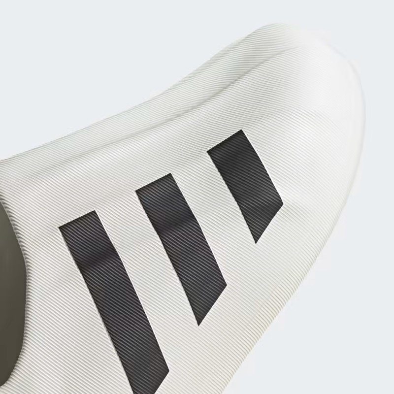 [ของแท้]  Adidas AdiFOM Superstar 'Core White' HQ8750 รองเท้า new