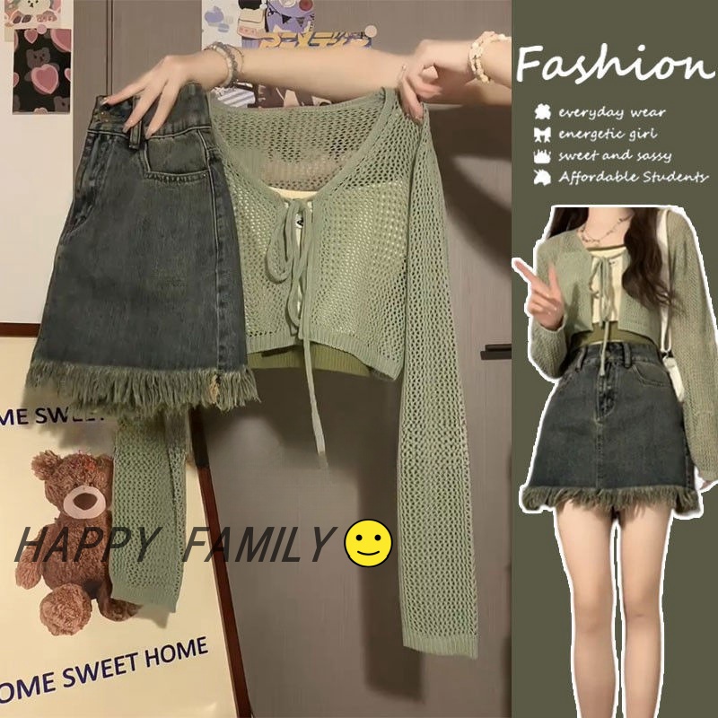 ✨ชุดเซท3ชิ้น เสื้อครอปแขนยาว+เสื้อกั๊ก+กระโปรงยีนส์ น่ารักมากก แอบเซ็กซี่เบาๆ แฟชั่นสไตล์เกาหลี(ขายแยก)