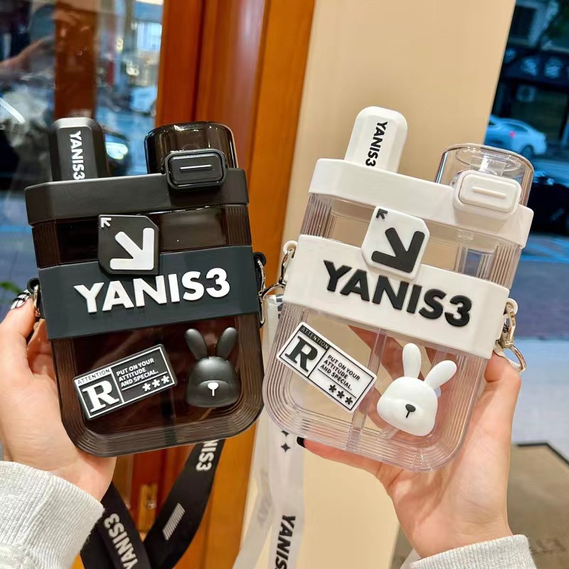 กระติกน้ำเด็ก ขวดน้ําดื่ม 2in1กระติกน้ำเด็ก620มล สําหรับเด็ก พร้อมสติกเกอร์3D มีสายสะพาย แก้วน้ําน่ารัก ทรงเหลี่ยม💧 - รูปที่ 5