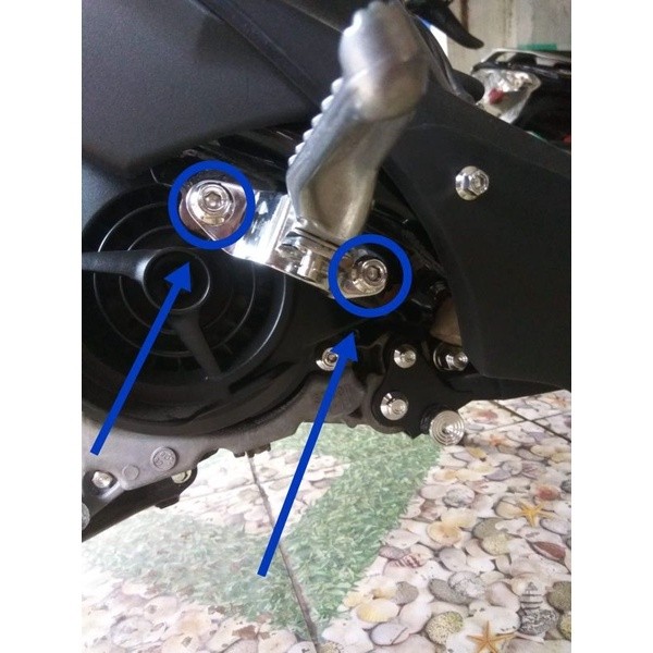 LIVE - REAR STEP BOLT MIO SMILE SPORTY SOUL FINO CARBON 2 KEYS (1 PCS) / STAINLESS STEEL BOLT ORIGIN