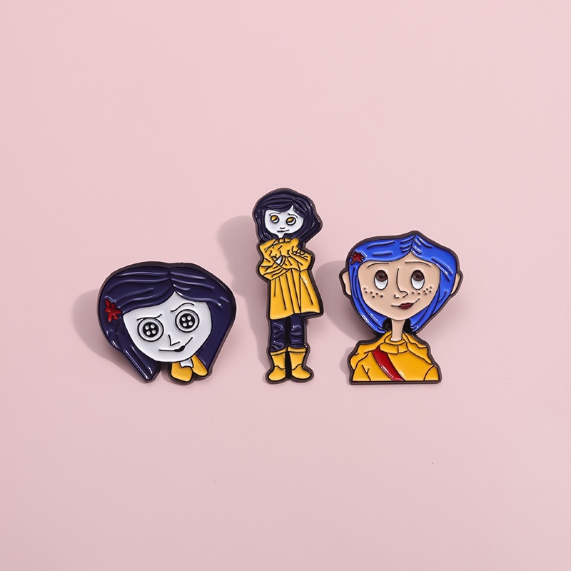 เข็มกลัด รูปภาพยนตร์สยองขวัญ Coraline น่ารัก สีเหลือง เครื่องประดับ สําหรับผู้หญิง ให้เป็นของขวัญ