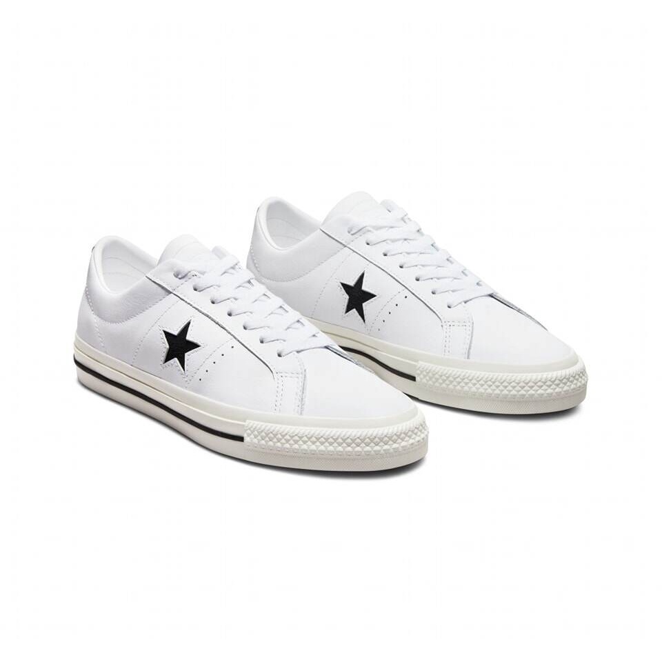 Converse One star pro leather ox white  free shipping  รองเท้า สำหรับขาย