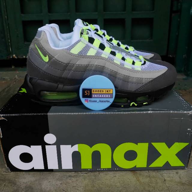 NIKE AIRMAX 95 NEON YELLOW แฟชั่น