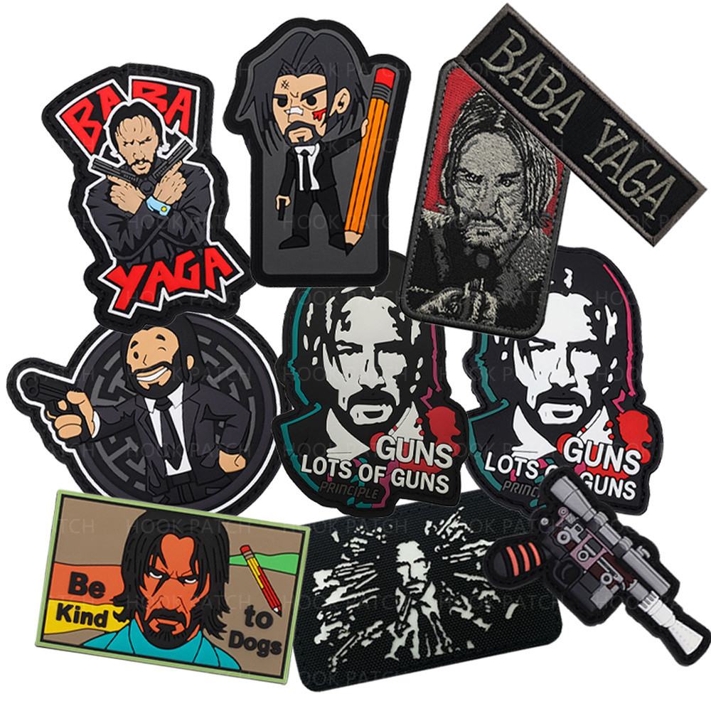 John Baba Yaga Patch Luminous Glow Be Kind to Dogs แพทช์ยางกระเป๋าเย็บปักถักร้อยอุปกรณ์เสริมป้ายยุทธวิธีพร้อมตะขอ