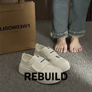 REBUILD รองเท้าผ้าใบผู้หญิง สีขาว พื้นหนา รองเท้าผ้าใบส้นสูงส้นหนา รองเท้าแฟชั่น ผูกเชือก 2023 NEW FYD23904TS 36Z230906