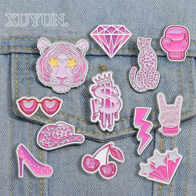 เข็มกลัดโลหะ รูปผีเสื้อน่ารัก สีชมพู 20 แบบ สําหรับตุ๊กตาบาร์บี้ Y2K Pin