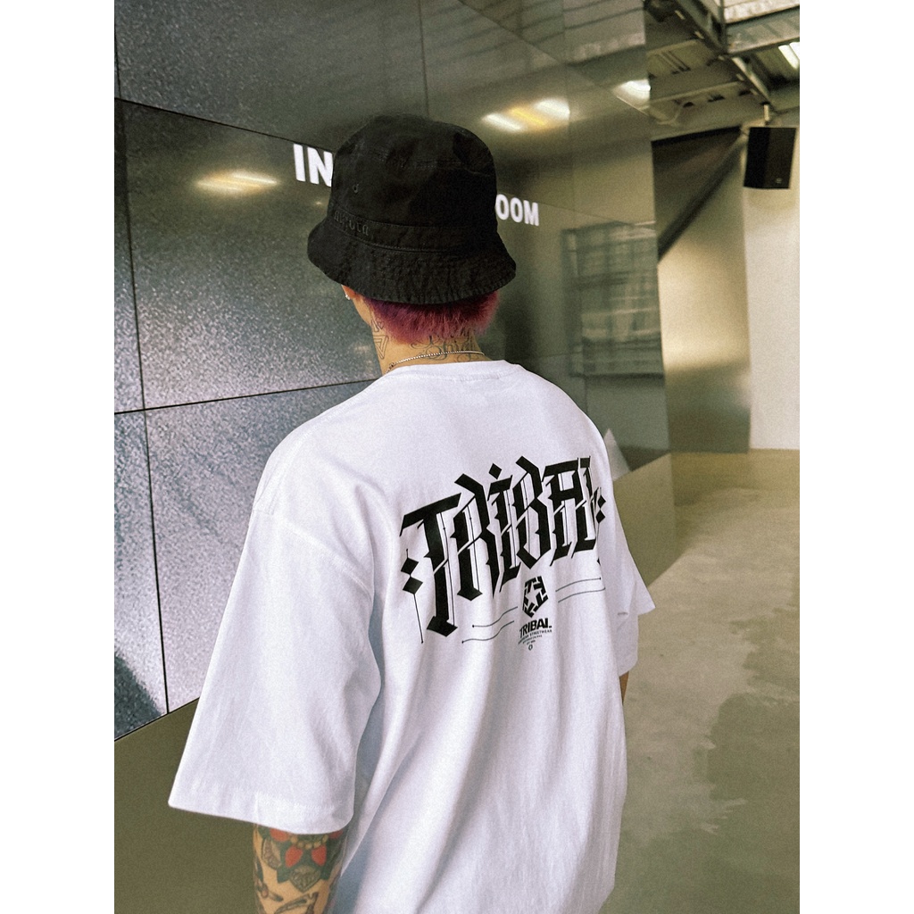 TRIBAL GEAR Gothic แขนสั้น American Retro Hip Hop Street Street Wear เสื้อยืดคอกลม West Coast