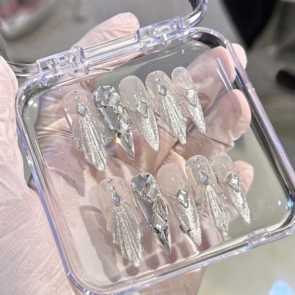 HANDMADEArtificial Nail New Cat Eye 3D Shell Luxury Full of Diamonds Phototherapy Nails เล็บนํากลับมาใช้ใหม่และถอดออกได้