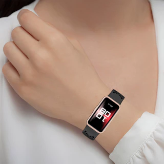 สายนาฬิกากีฬาซิลิโคน for Huawei Band 10 9 8 NFC กีฬาซอฟท์เปลี่ยนสายรัดข้อมือสายรัดข้อมือระบายอากาศกับสายยาง