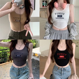 Elves✨พร้อมส่ง✨ เสื้อกล้ามทรงครอป มีฟองน้ำในตัว ~FY1976~ -H