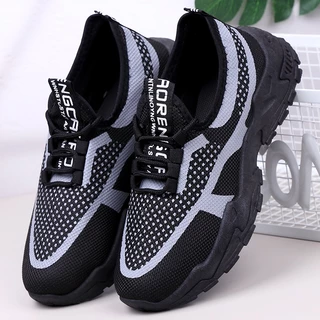 พร้อมส่ง🚚รองเท้าผ้าใบผู้หญิง sneaker พื้นหนา5ซม. เสริมสูง ลายอุ้งเท้าแมว น่ารักแฟชั่น กีฬาลำลอง ยืดหยุ่นB-P1