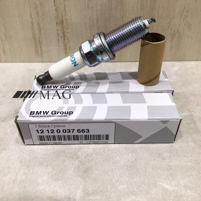 หัวเทียน BMW F10 523i ของแท้ 12120037663 หัวเทียน BMW N52N BMW