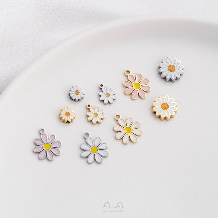 จี้เหล็กไทเทเนียม ชุบทองแท้ 14K รูปดอกเดซี่ ขนาดเล็ก สีชมพู สําหรับทําเครื่องประดับ diy