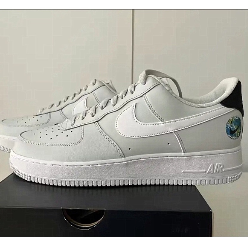 Nike Air Force 1'07 Lv8 2 Classic Casual Sneakers White Yellow Off-White Sneakers