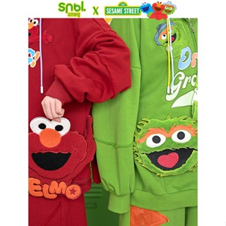 SESAME STREET x SNBL Elmo Cross-body plush small bag, cute กระเป๋าสะพายเอลโม ออสการ์