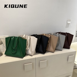 KIQUNE  กระเป๋าผู้หญิงสะพายข้าง กระเป๋าสะพาย ข้าง 2023 NEW   ทันสมัย ทันสมัย High quality ทันสมัย L91T100T 37Z230910