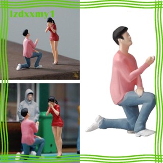 [ 1/64 ฟิกเกอร์ ฉากข้อเสนอ ตุ๊กตาเรซิ่นจิ๋ว สําหรับโมเดลรถไฟ และรถไฟ สวนนางฟ้า พร็อพถ่ายรูป ฉากไดโอราม่า เกจ S