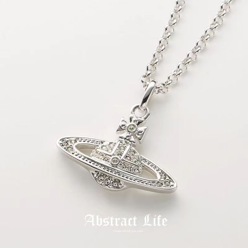 Westwood สร้อยคอ สีทอง และสีเงิน สร้อยคอดาวเสาร์ ผู้ชายและผู้หญิง คลาสสิก สร้อยคอโรงงาน ขายส่ง ดาวเสาร์