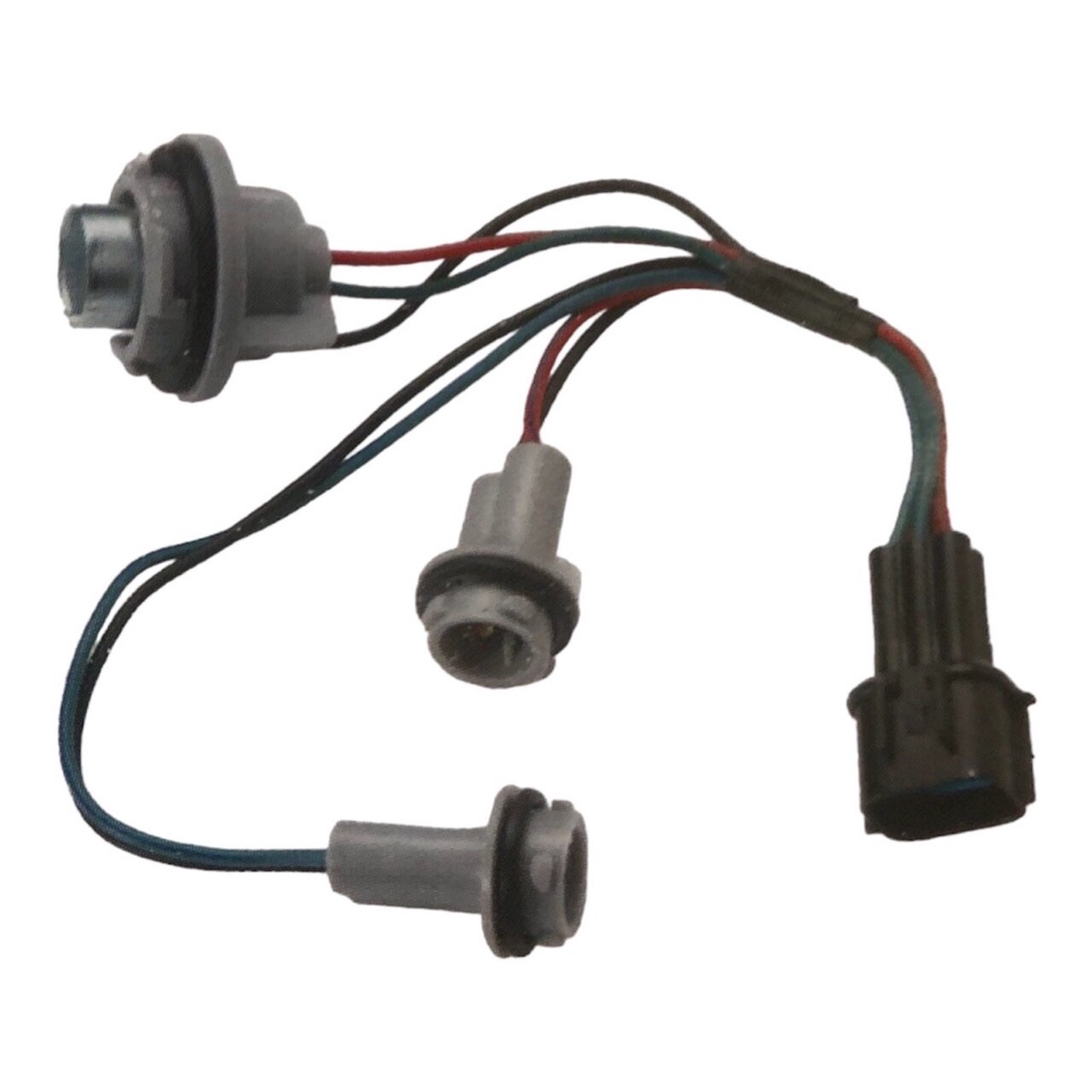 ขั่วไฟท้าย Triton 2005 -​ 2009 รหัส a031 จำนวน 1 ชุดไม่รวมหลอด ส่งด่วนส่งไว