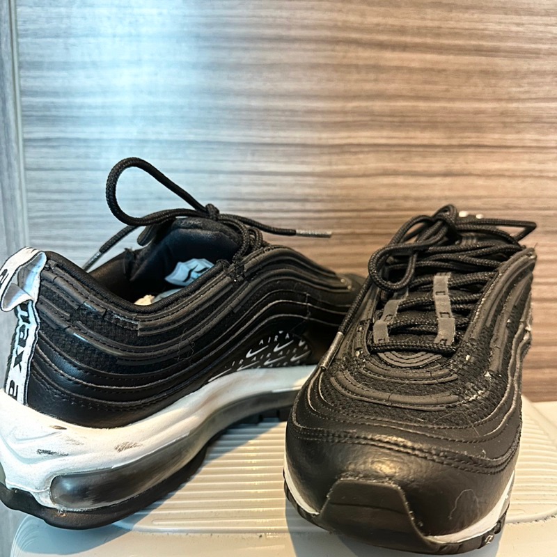 รองเท้าผ้าใบ Nike Air Max 97 สีดำ มือสอง ของแท้ แฟชั่น