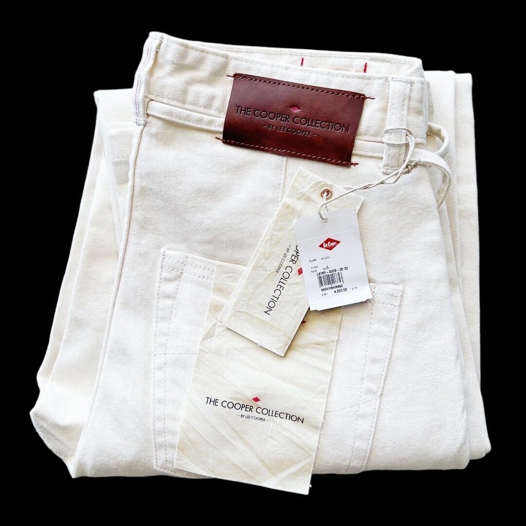 LEE COOPER ริมแดง สีครีม #รุ่นหายาก the cooper collection กระบอกใหญ่  เป้ากระดุม ยืด ของแท้