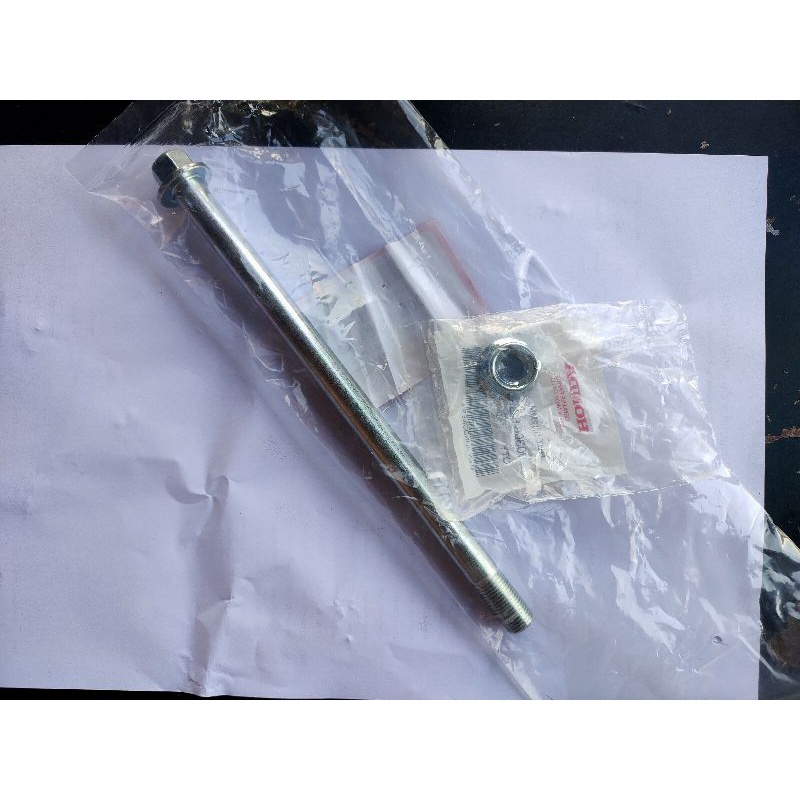 เพลาล้อหน้าแท้พร้อมน๊อตยึดPCX150ปี2014-20,1ชุด(44301-K56NOO,90306KGH901) ราคา ถูกที่สุด ดีลบีเคเค แกลเลอรีภาพที่ 2