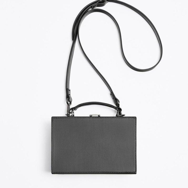 Zara กระเป๋าสะพายไหล่ ทรงเมสเซนเจอร์ แบบพกพา แฟชั่นฤดูใบไม้ร่วง และฤดูหนาว สไตล์เรโทร สําหรับผู้ชาย 2023