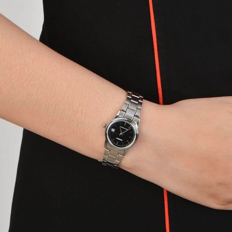 นาฬิกาสายหนัง ของแท้ นาฬิกาข้อมือ Casio ผู้หญิง รุ่น LTP-V002 (สายสแตนเลส)